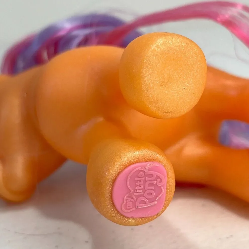 VTG G3 My Little Pony Sew-and-So Orange Purple Pink Button Hasbro 2004 - Flaw